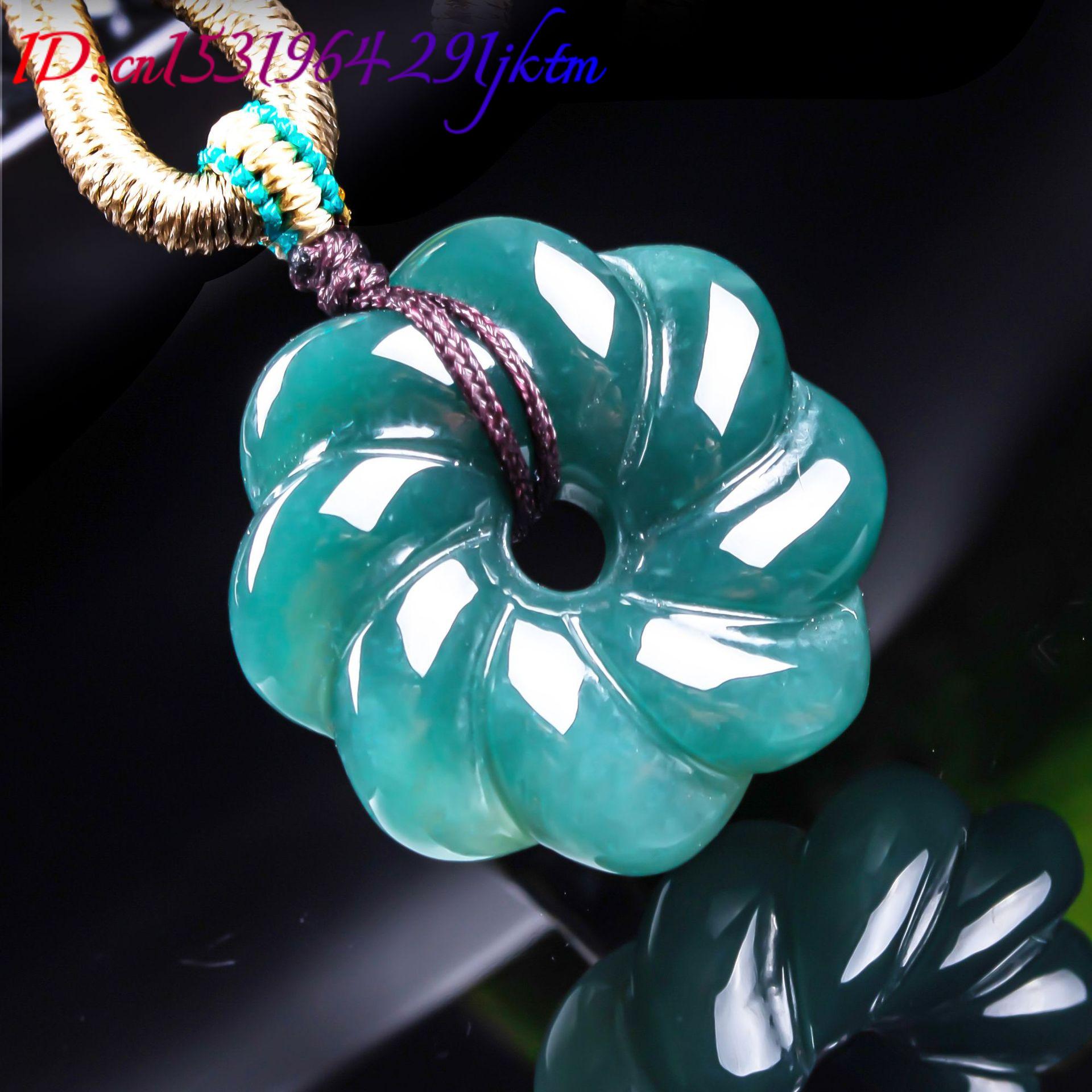 Kalung Liontin Bunga Giok Burm - Necklaces ulasan dan harga