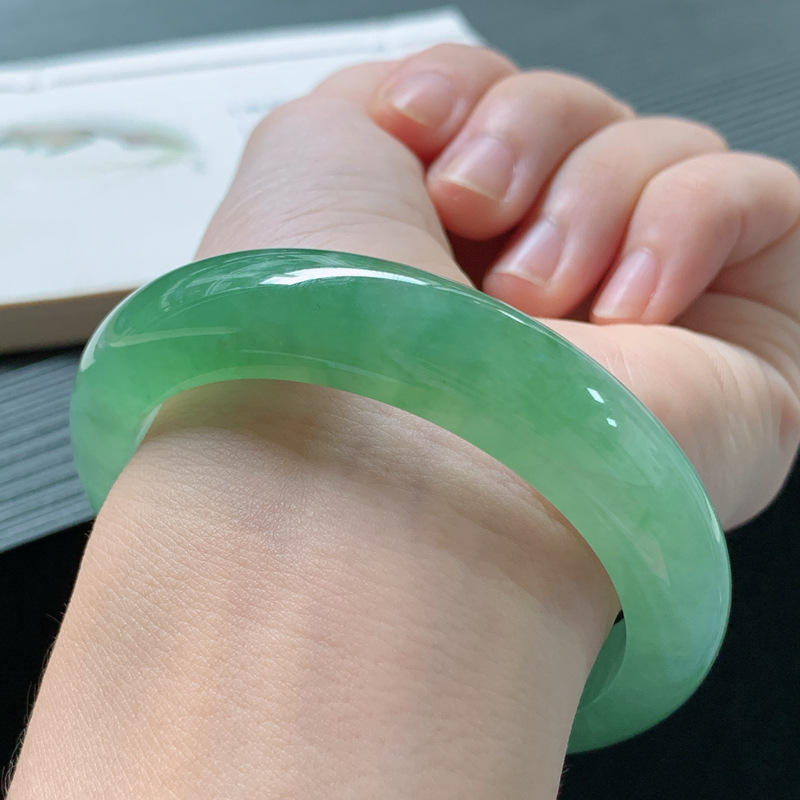 Gelang jadeite, batu giok es l - Bracelets ulasan dan harga