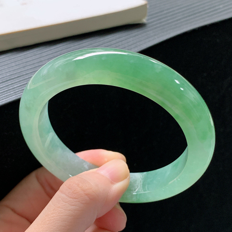 Gelang jadeite, batu giok es l - Bracelets ulasan dan harga